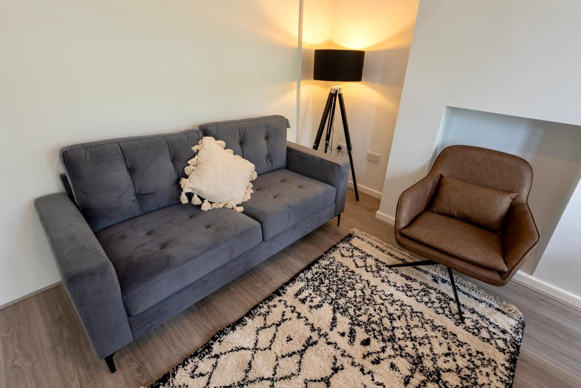 Double Room In Refurbished 5 Bed Home With Wifi And Tv BW Room 4 Solihull Exterior foto